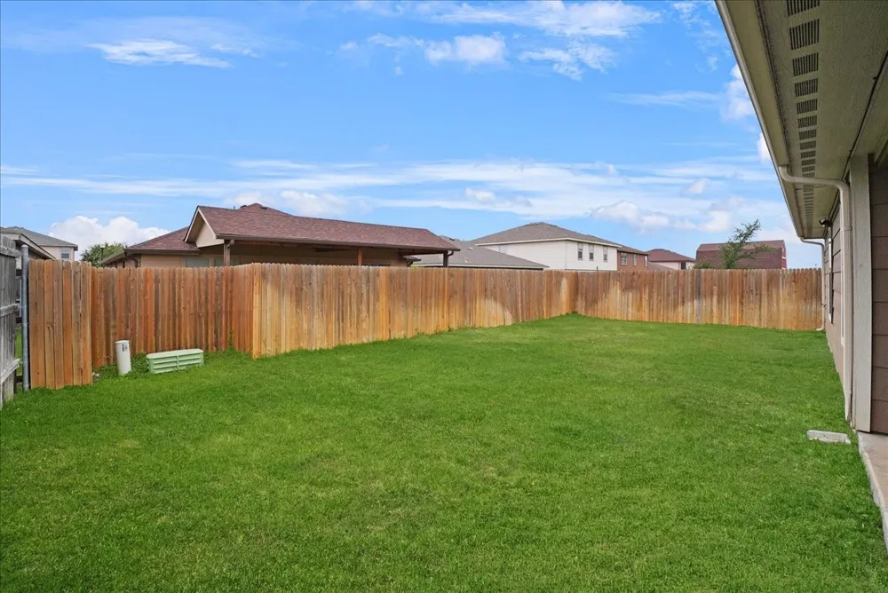4037 Tiburon Street Fort Worth, TX 76106