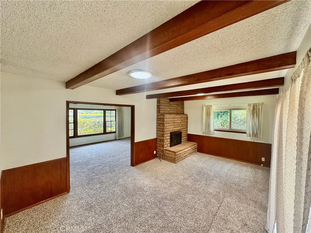 509 California Claremont, CA 91711