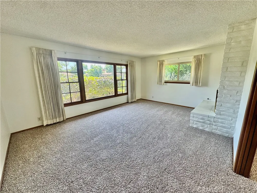 509 California Claremont, CA 91711