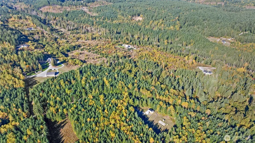 40320 32nd Avenue E Eatonville, WA 98328