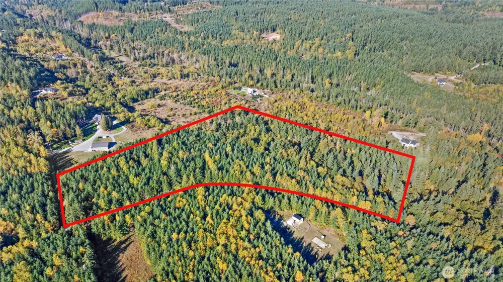 40320 32nd Avenue E Eatonville, WA 98328