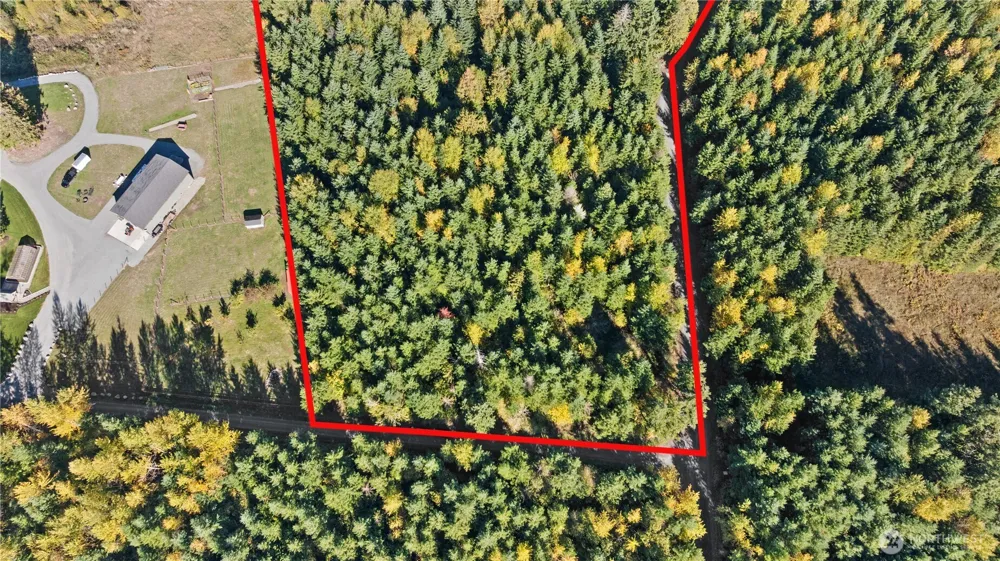 40320 32nd Avenue E Eatonville, WA 98328