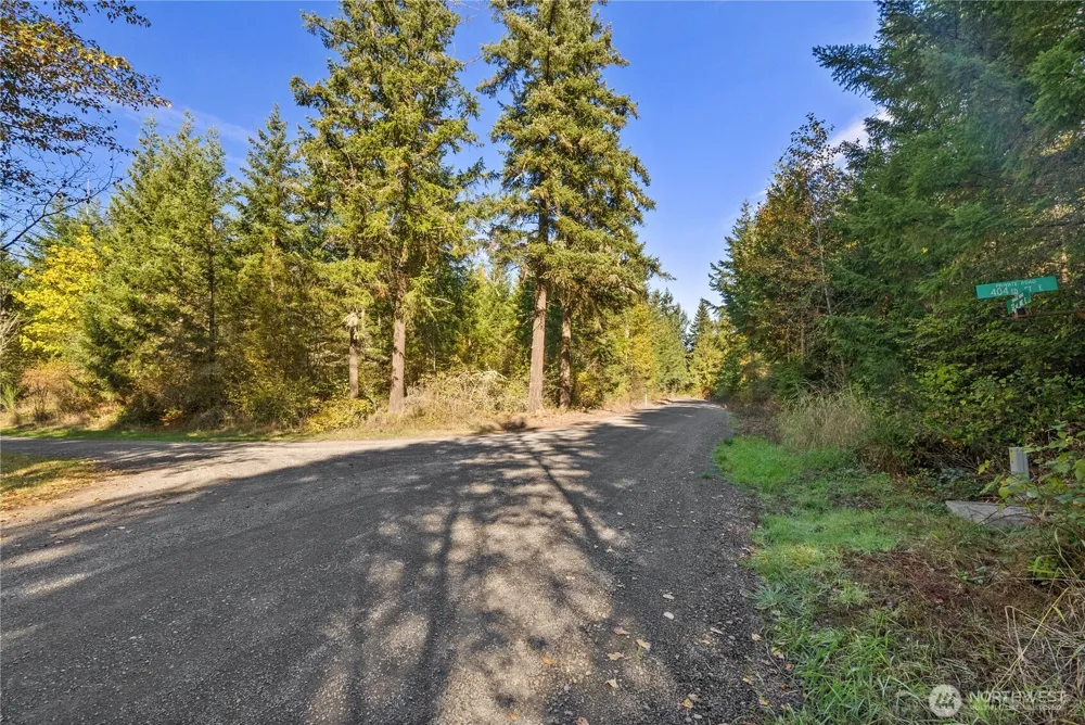 40320 32nd Avenue E Eatonville, WA 98328
