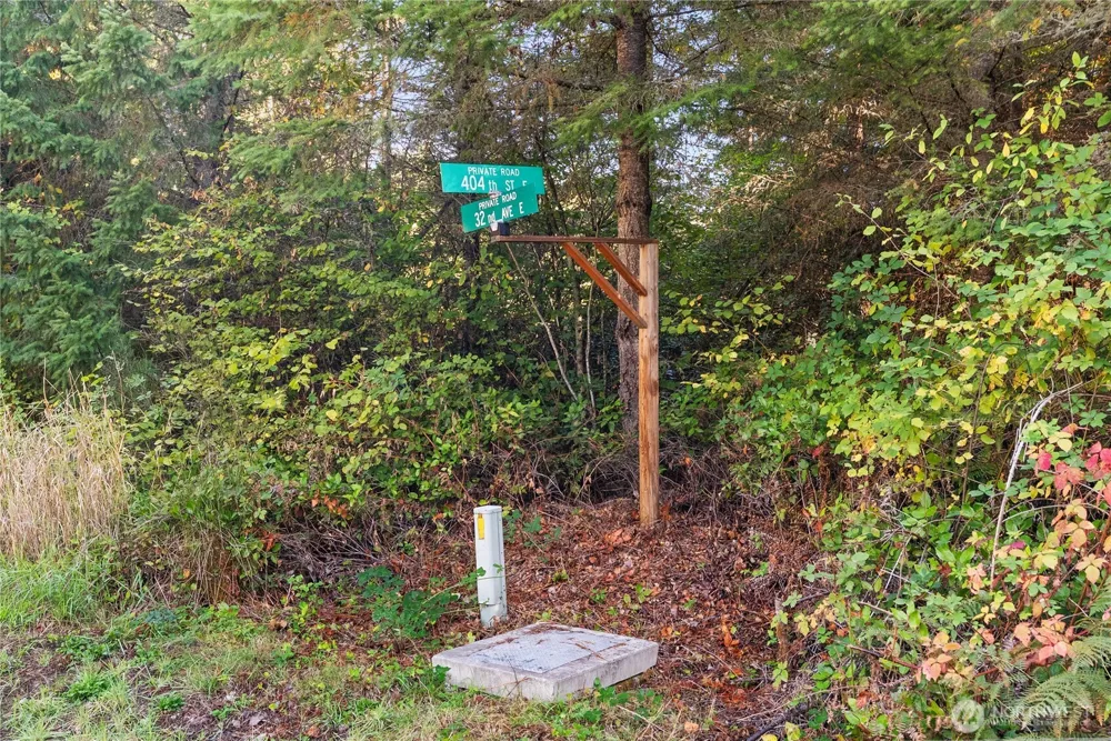 40320 32nd Avenue E Eatonville, WA 98328