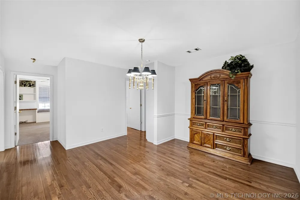 1417 E Oak Street Cushing, OK 74023
