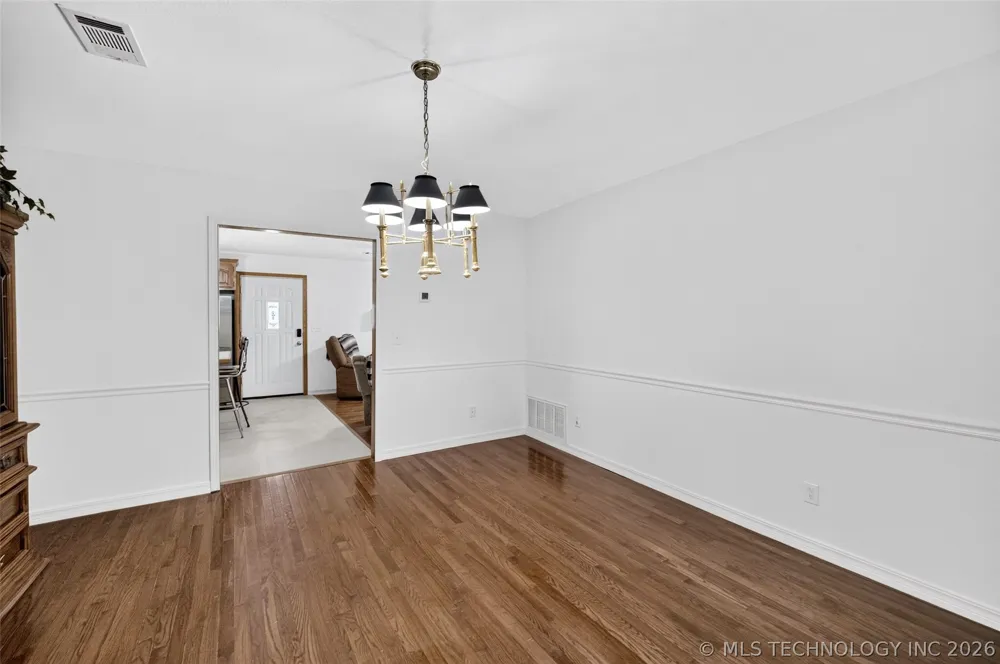 1417 E Oak Street Cushing, OK 74023