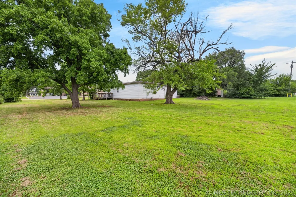 1417 E Oak Street Cushing, OK 74023