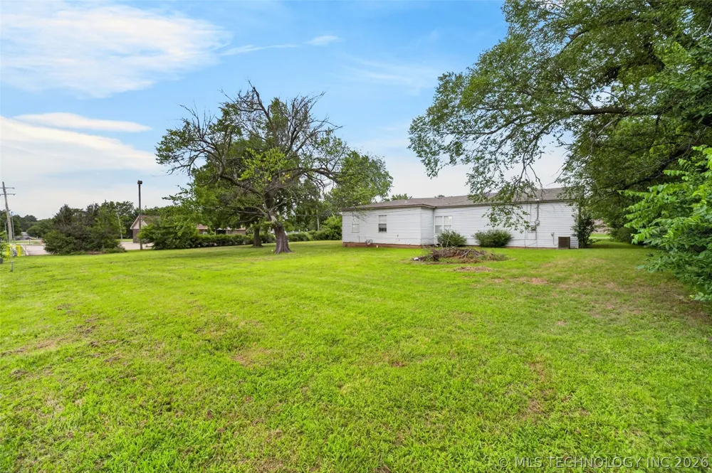 1417 E Oak Street Cushing, OK 74023