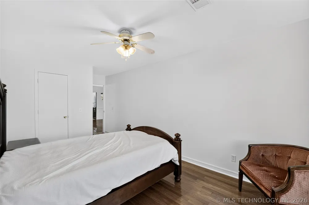 1417 E Oak Street Cushing, OK 74023