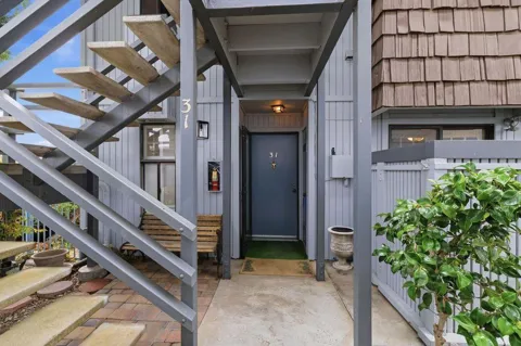 174 Kern Street #31
