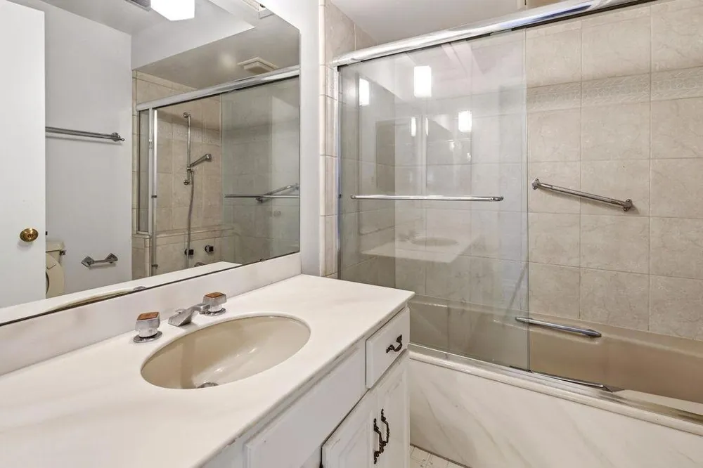 174 Kern Street #31 Salinas, CA 93905