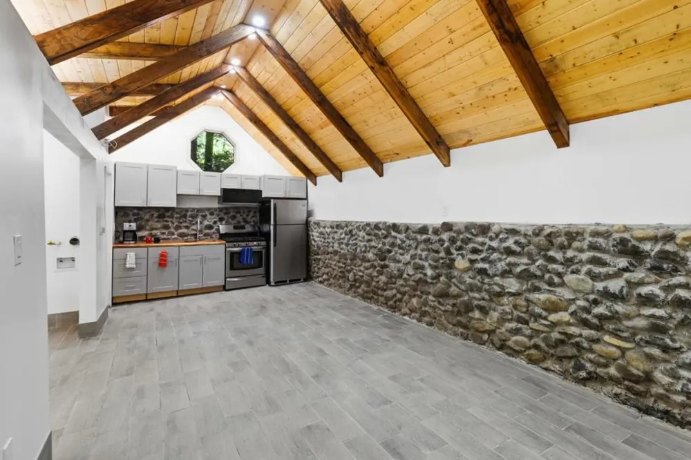 14251 Pescadero Creek Road #4 La Honda, CA 94020