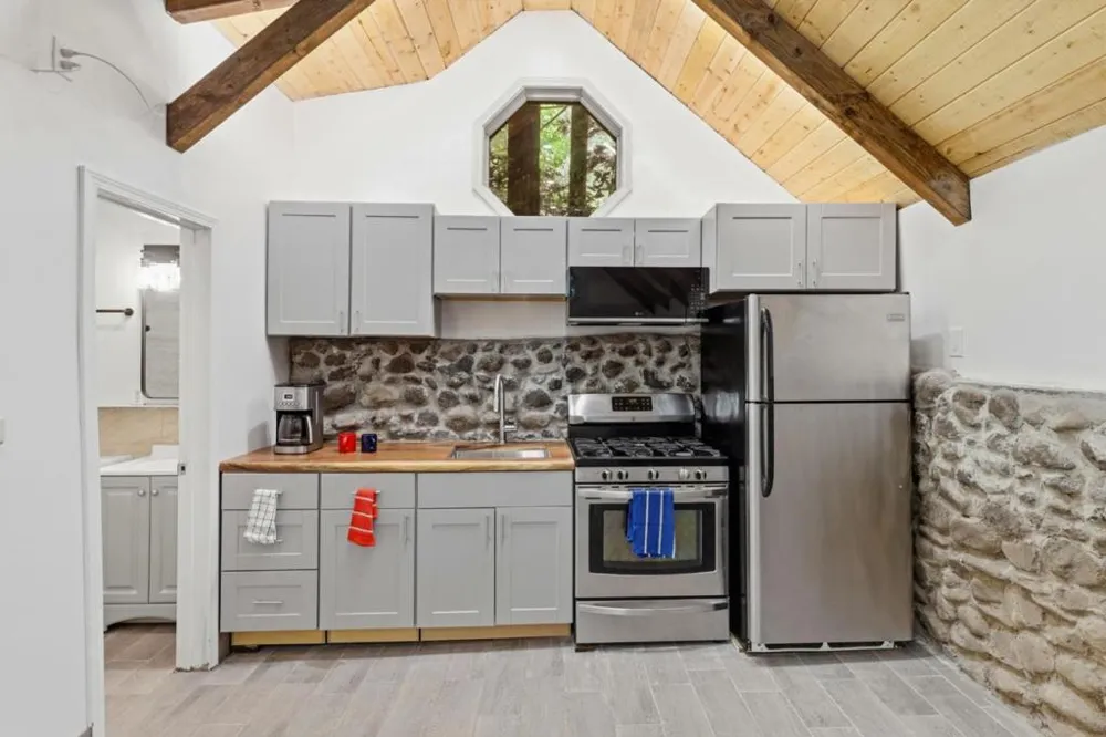 14251 Pescadero Creek Road #4 La Honda, CA 94020