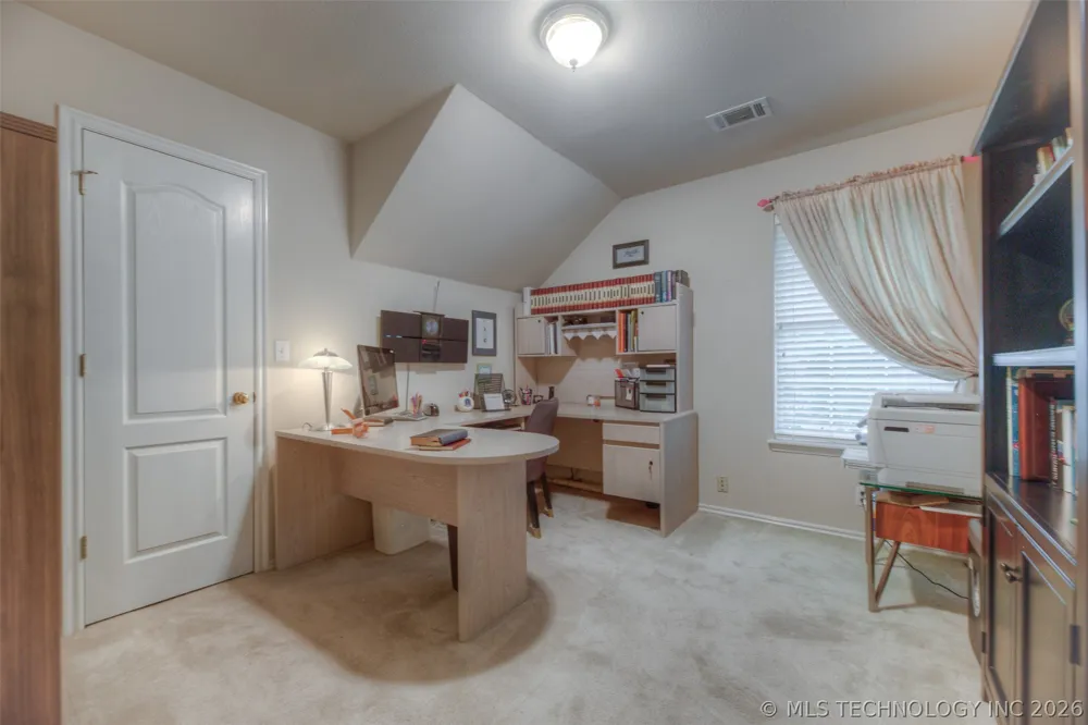 9526 S 85th East Avenue Tulsa, OK 74133
