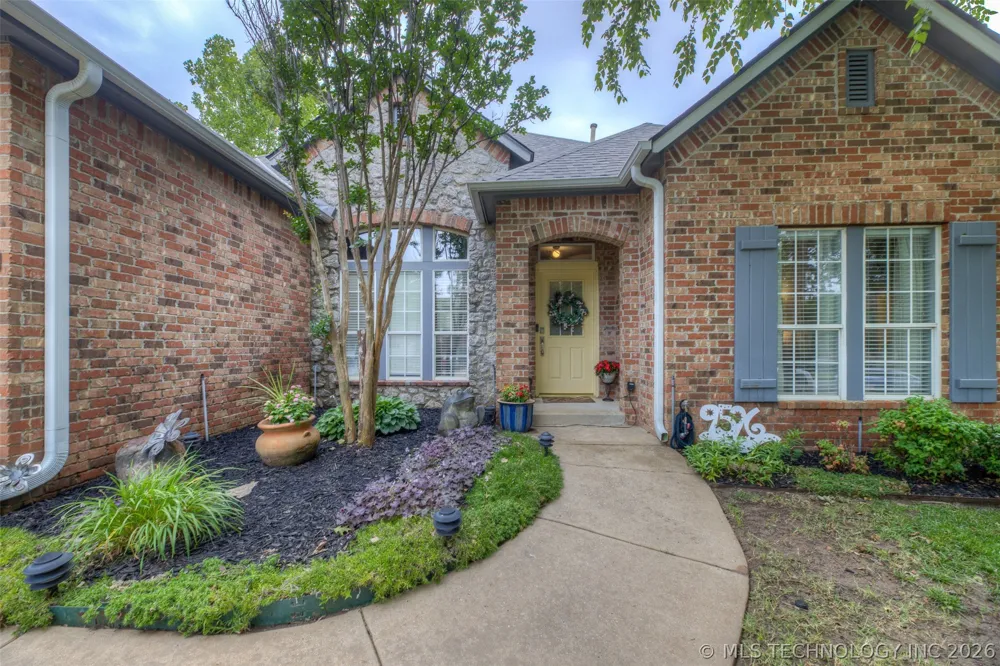 9526 S 85th East Avenue Tulsa, OK 74133