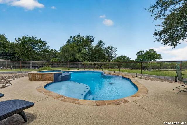 1467 Palomino Springs Dr Bandera, TX 78003