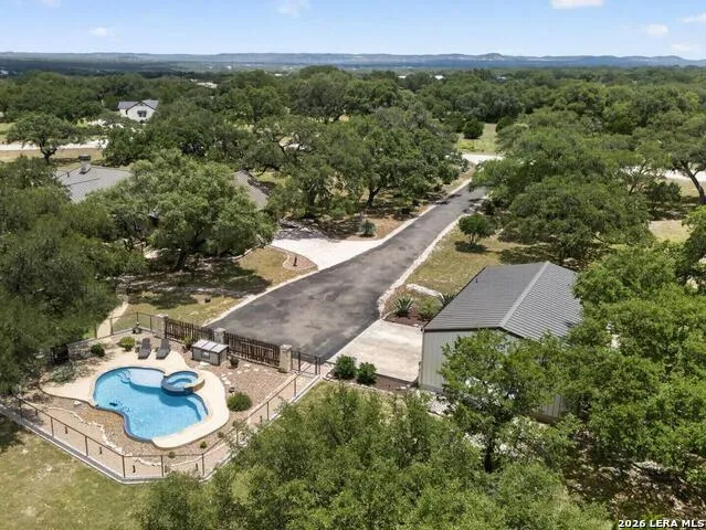 1467 Palomino Springs Dr Bandera, TX 78003