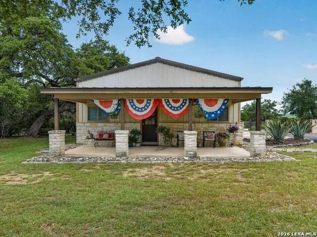1467 Palomino Springs Dr Bandera, TX 78003