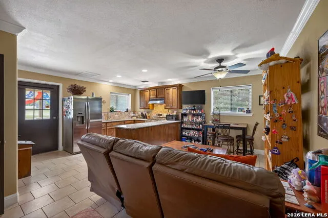 1467 Palomino Springs Dr Bandera, TX 78003