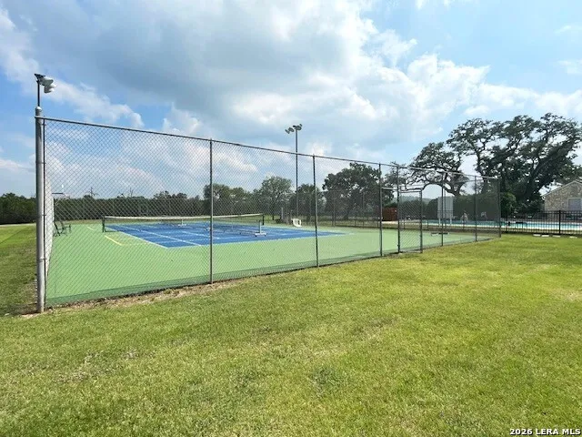 1467 Palomino Springs Dr Bandera, TX 78003