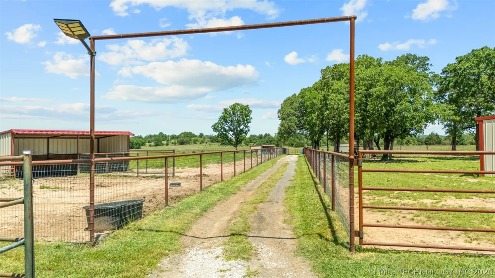 37968 County Road 1590 Coalgate, OK 74538