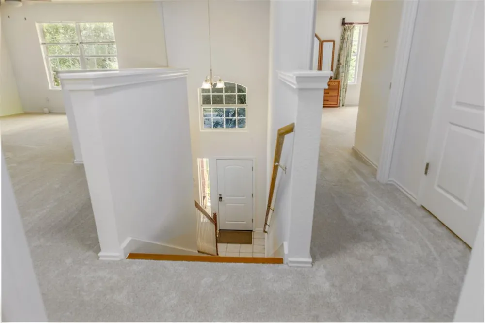 7136 Ridge Oak Road Austin, TX 78749