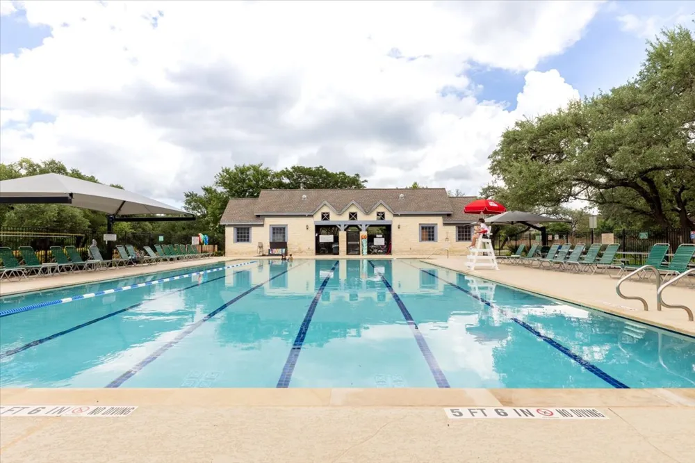 7136 Ridge Oak Road Austin, TX 78749