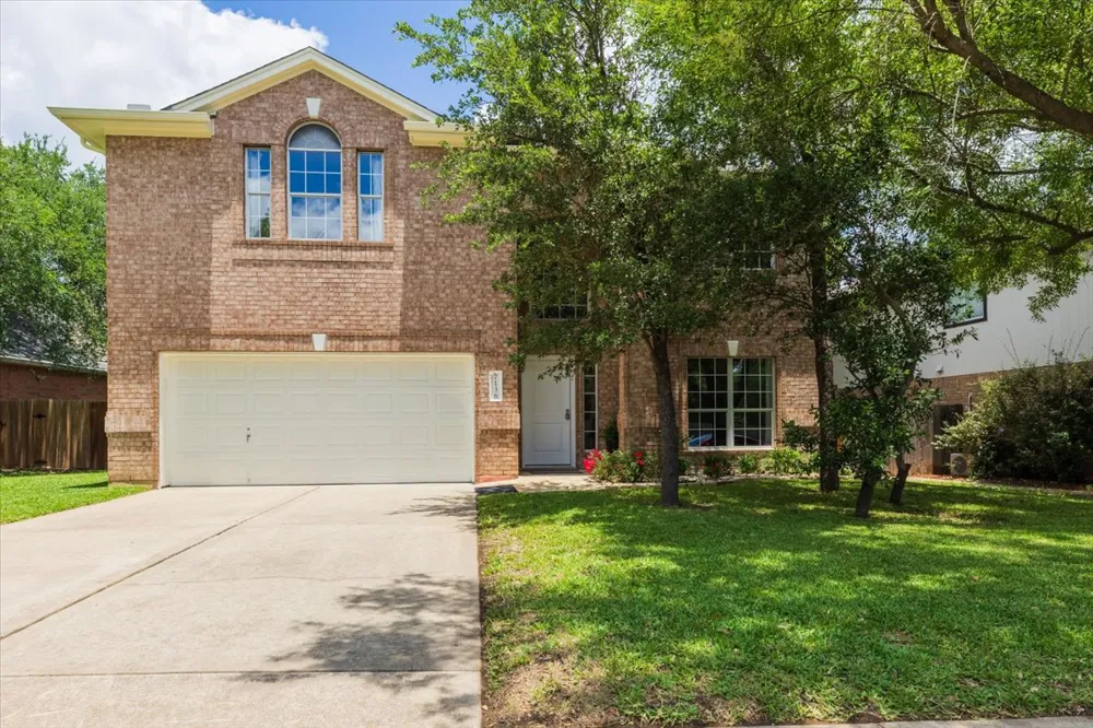 7136 Ridge Oak Road Austin, TX 78749