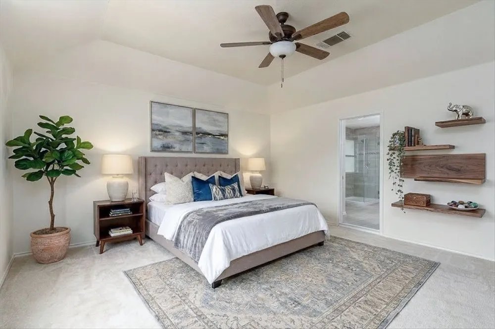 7136 Ridge Oak Road Austin, TX 78749