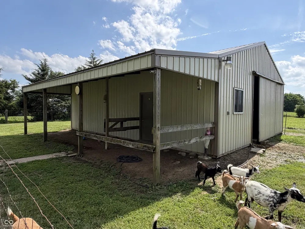 9313 S State Road 109 Markleville, IN 46056