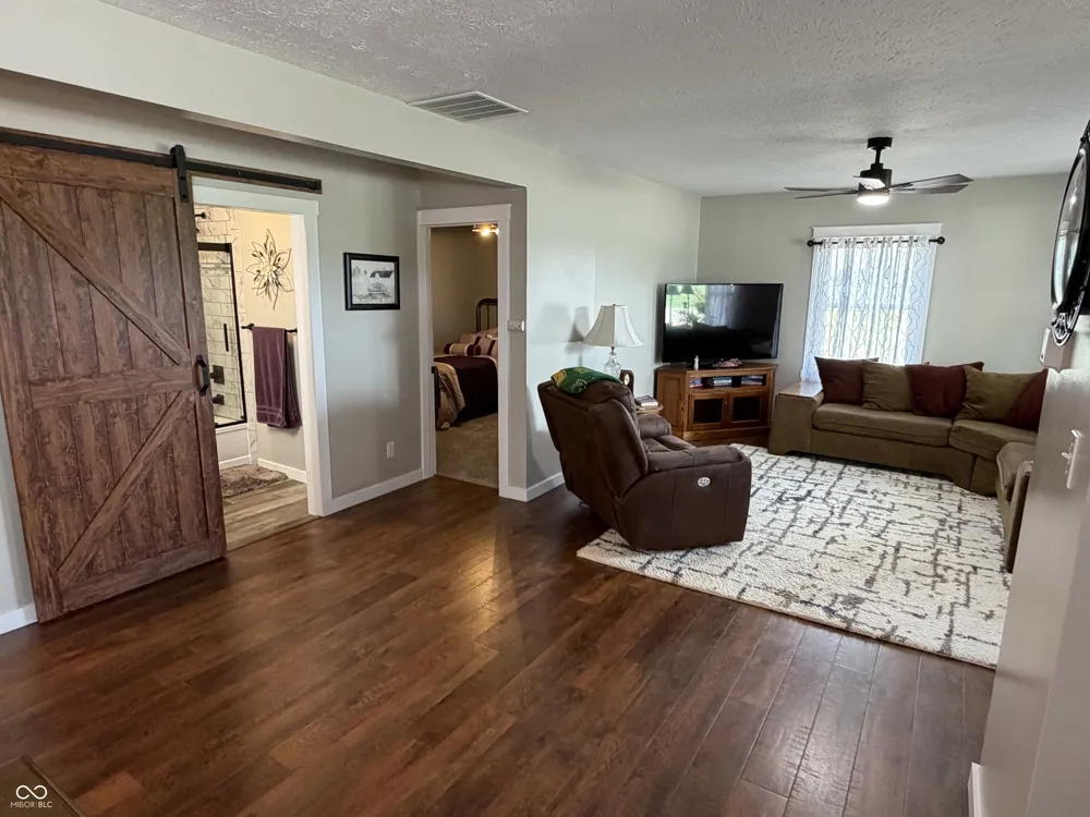 9313 S State Road 109 Markleville, IN 46056