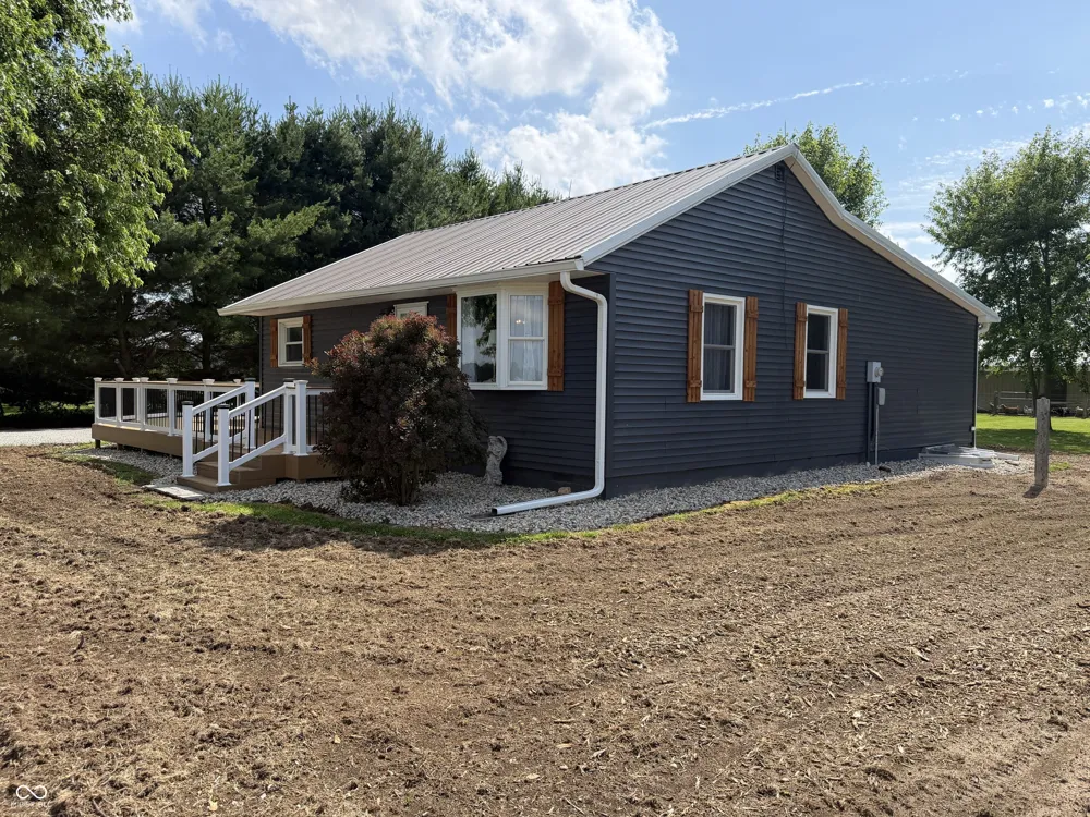 9313 S State Road 109 Markleville, IN 46056