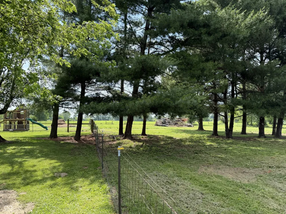 9313 S State Road 109 Markleville, IN 46056