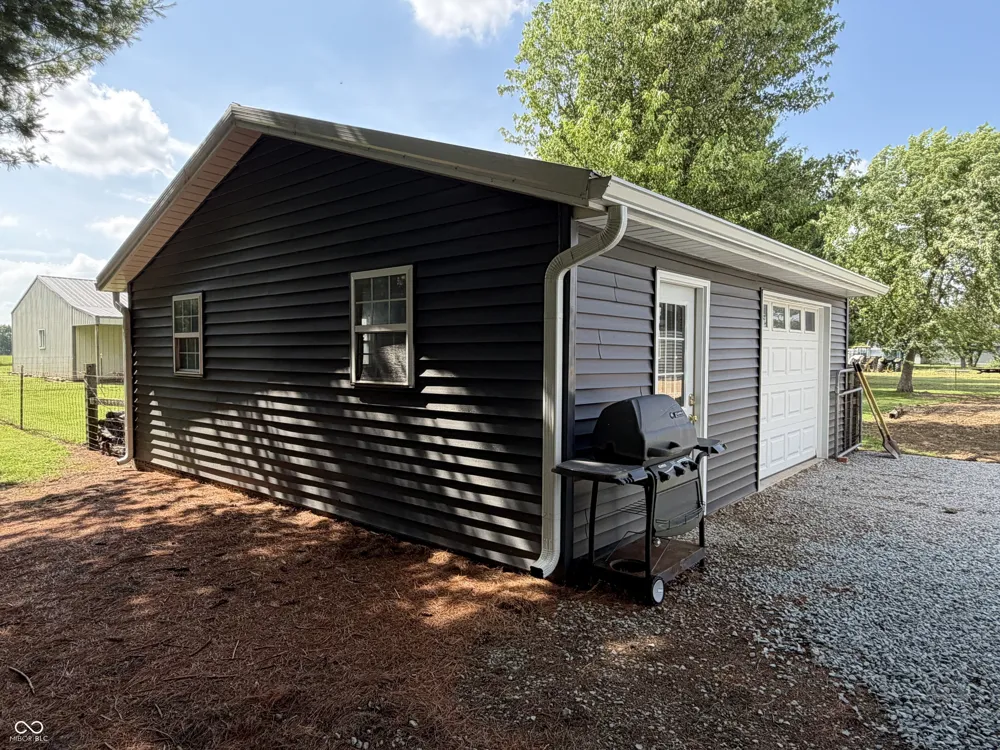 9313 S State Road 109 Markleville, IN 46056
