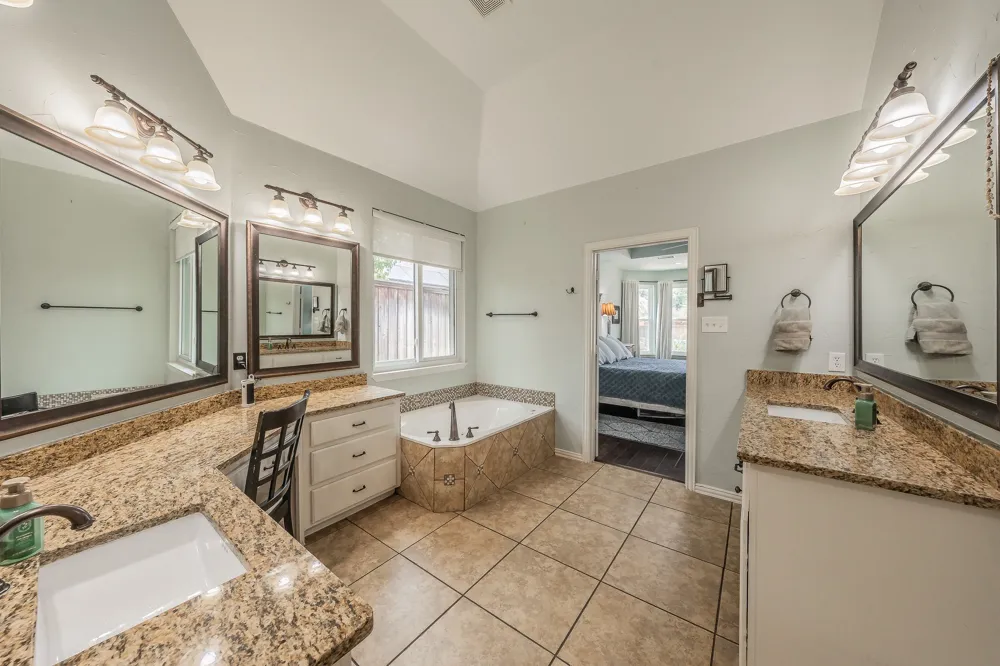 3620 Oakcrest Drive Plano, TX 75025