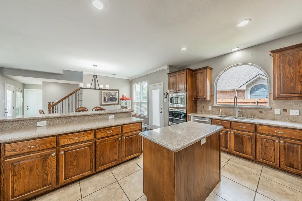 3620 Oakcrest Drive Plano, TX 75025