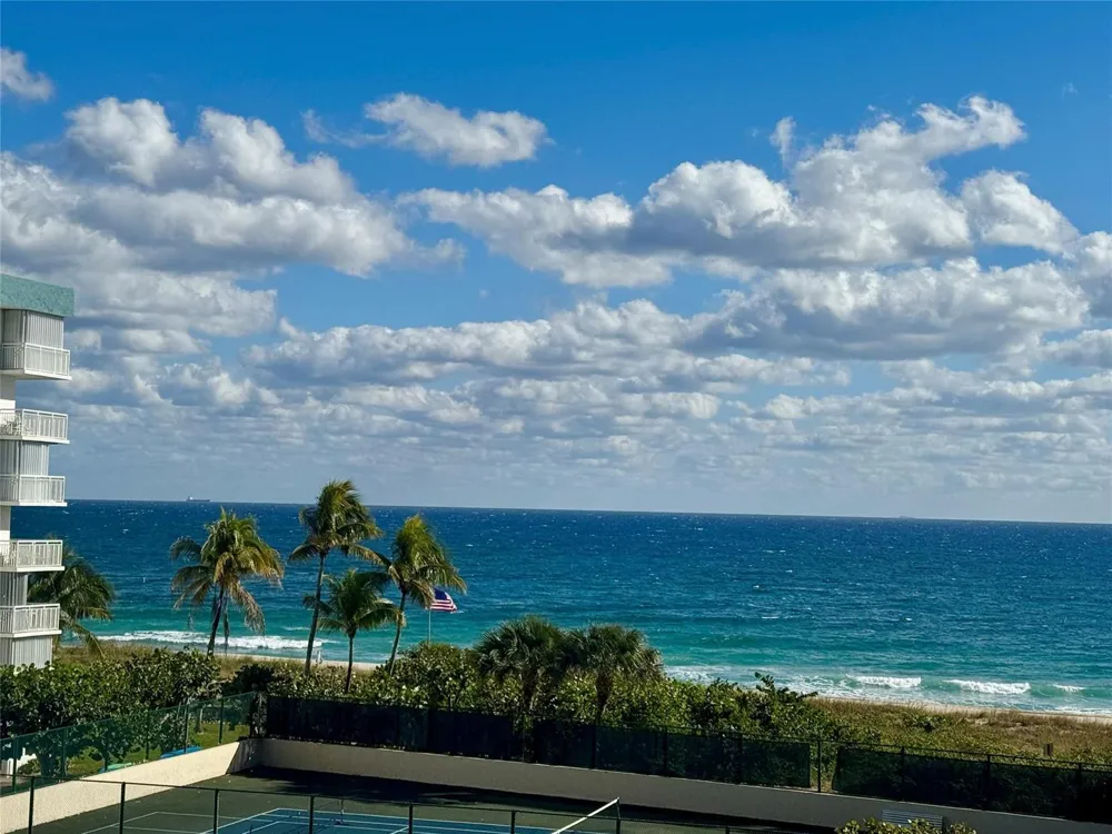 1800 S Ocean Boulevard #410 Lauderdale By The Sea, FL 33062