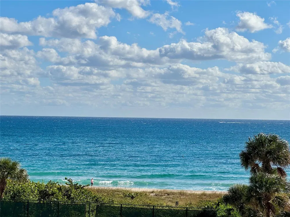 1800 S Ocean Boulevard #410 Lauderdale By The Sea, FL 33062
