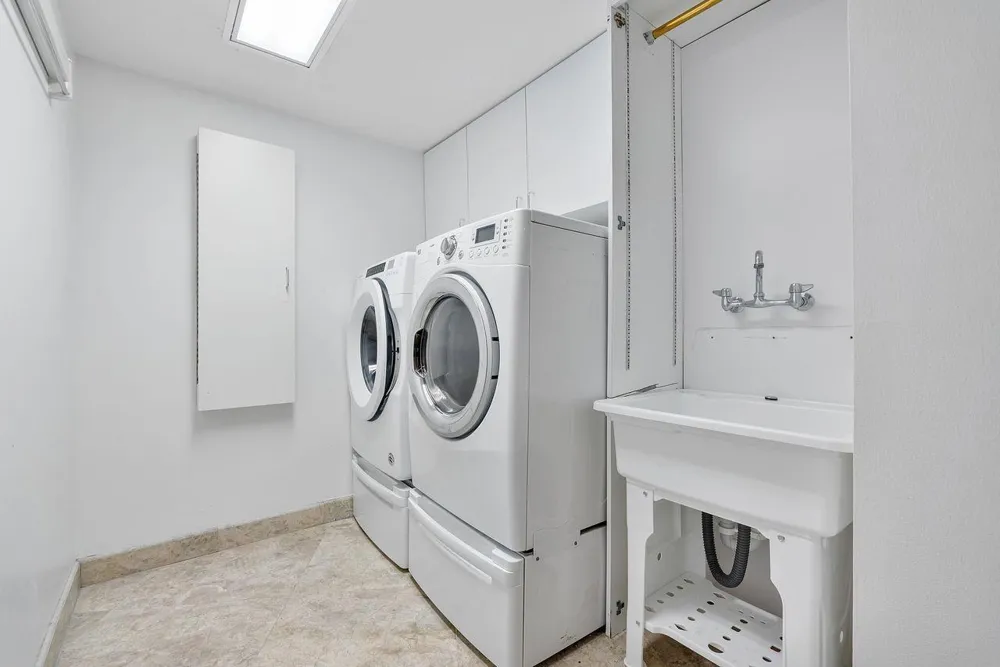 1800 S Ocean Boulevard #410 Lauderdale By The Sea, FL 33062