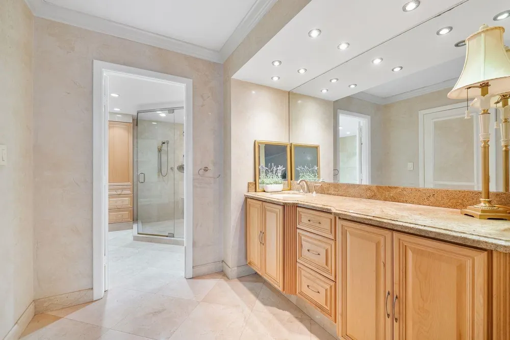 1800 S Ocean Boulevard #410 Lauderdale By The Sea, FL 33062