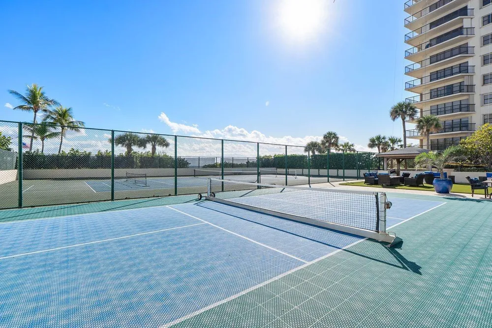 1800 S Ocean Boulevard #410 Lauderdale By The Sea, FL 33062
