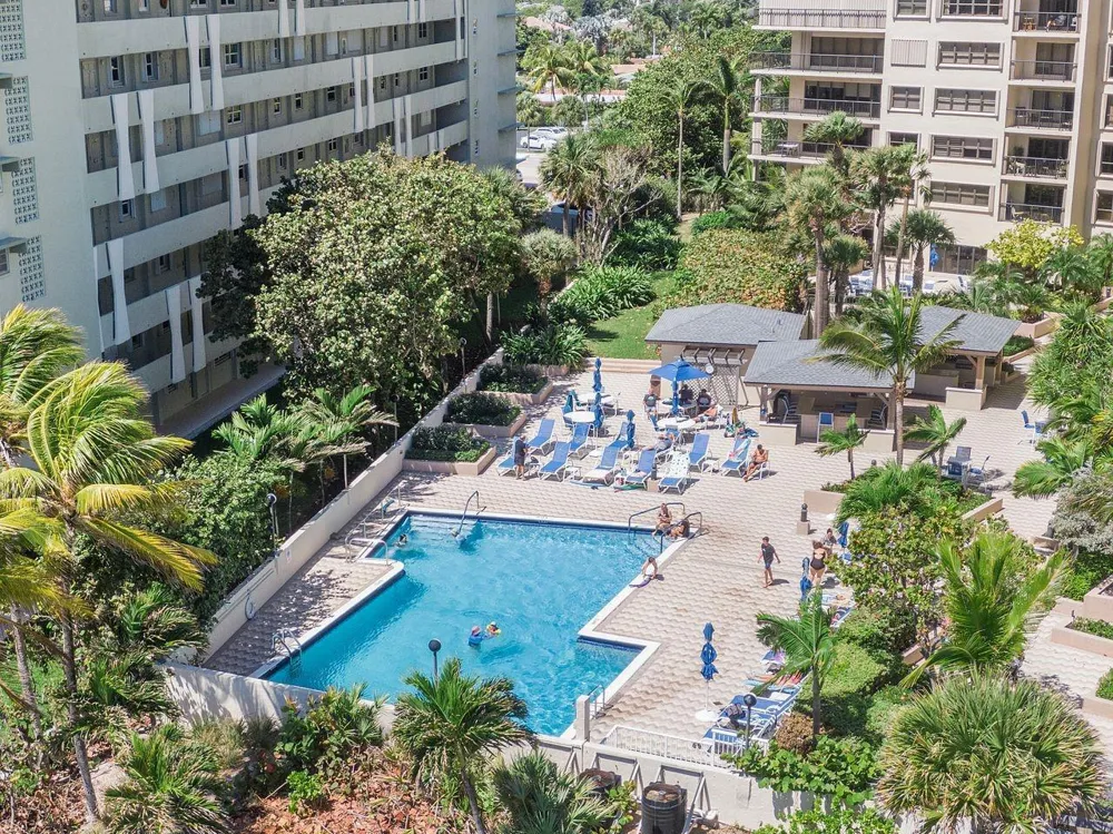 1800 S Ocean Boulevard #410 Lauderdale By The Sea, FL 33062