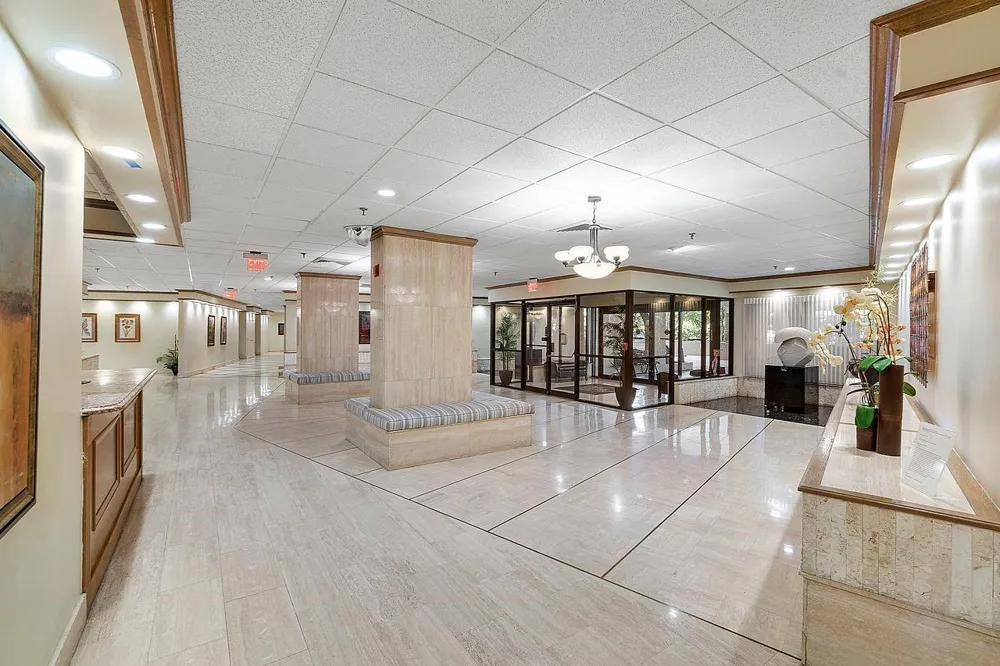 1800 S Ocean Boulevard #410 Lauderdale By The Sea, FL 33062