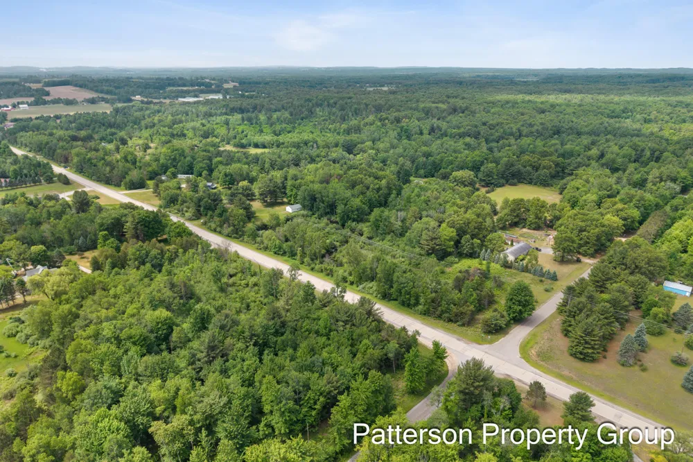 7093 Oceana Drive Hart, MI 49420