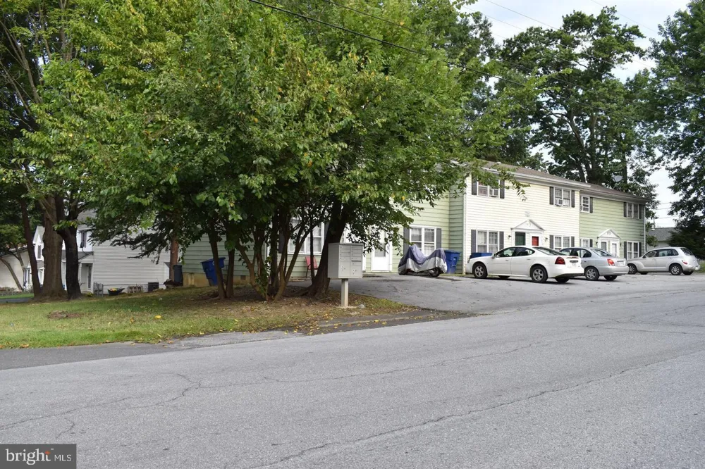 1206 MASSANUTTEN AVENUE Front Royal, VA 22630