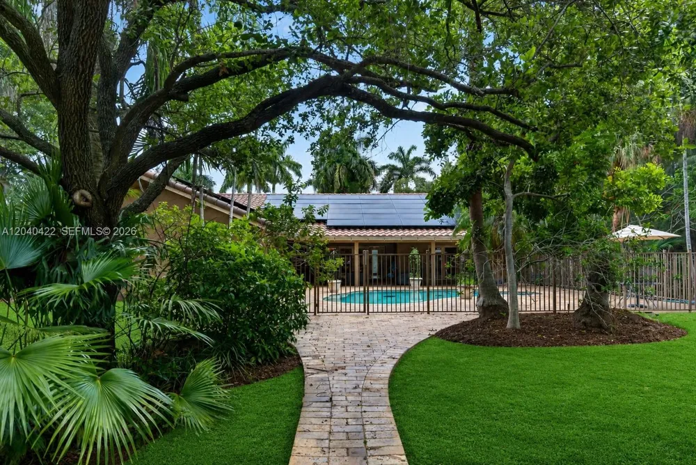 15720 SW 56th St Southwest Ranches, FL 33331