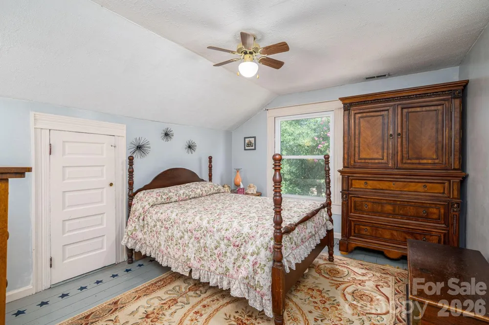 601 Forney Avenue Lincolnton, NC 28092