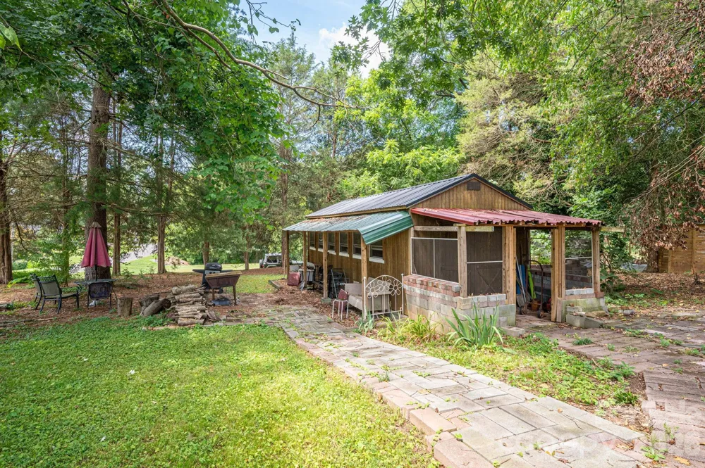 601 Forney Avenue Lincolnton, NC 28092