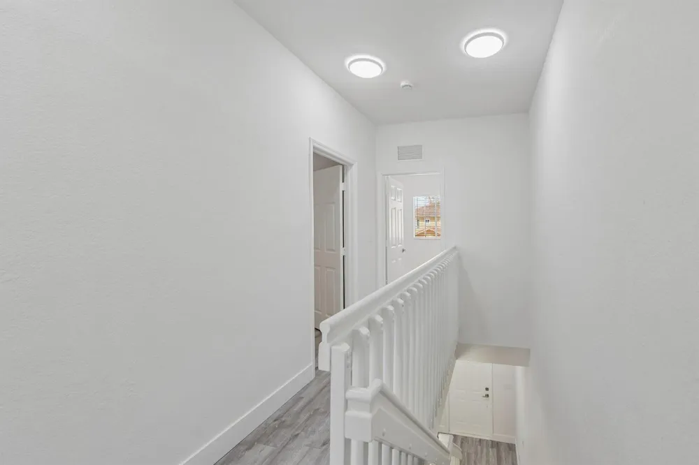 560 St Tropez Lane Margate, FL 33068