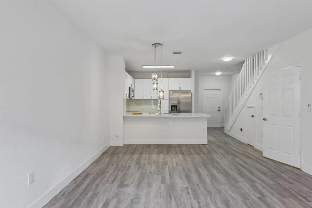 560 St Tropez Lane Margate, FL 33068